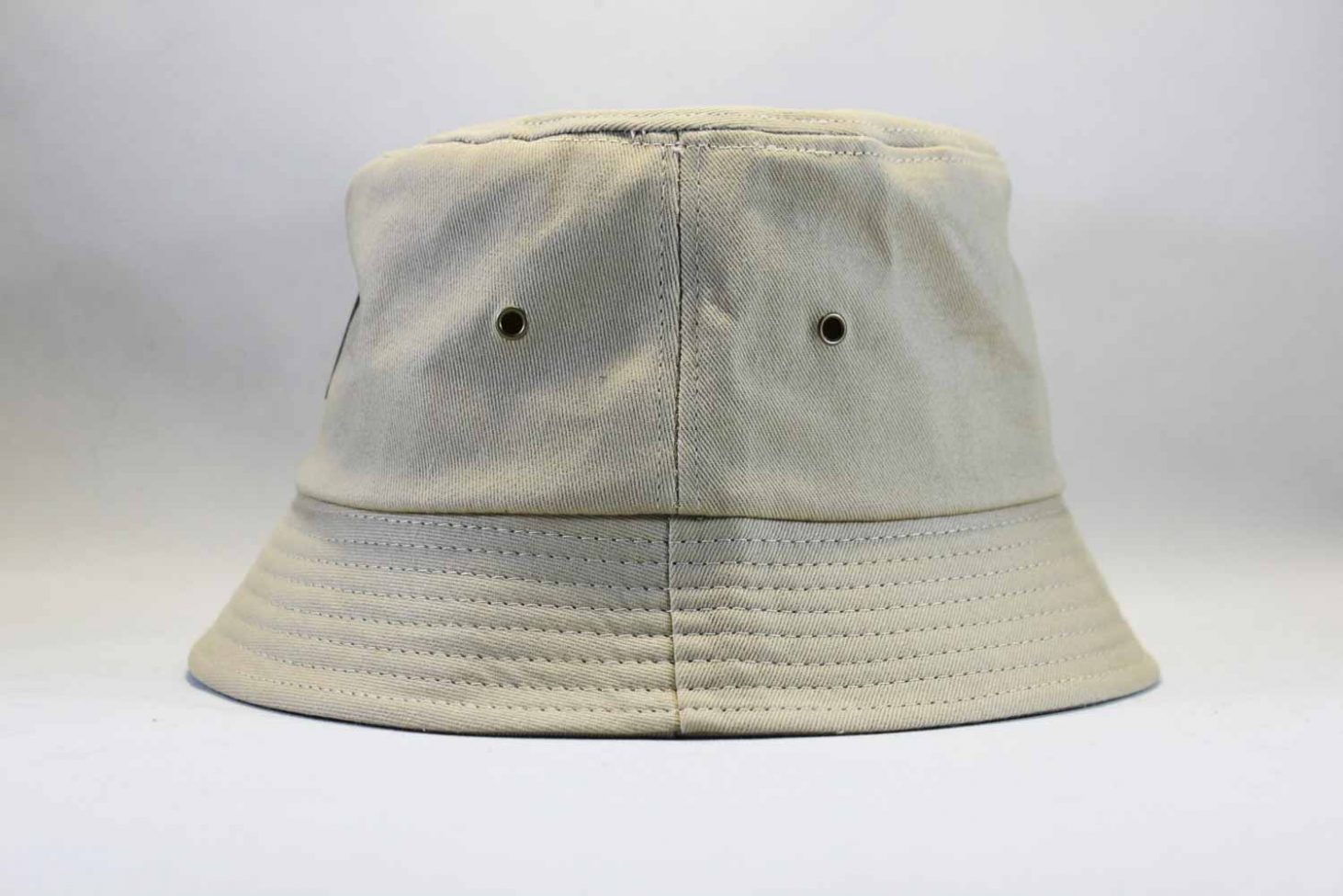 панама мужская Carhartt бежевая кожаный логотип купить