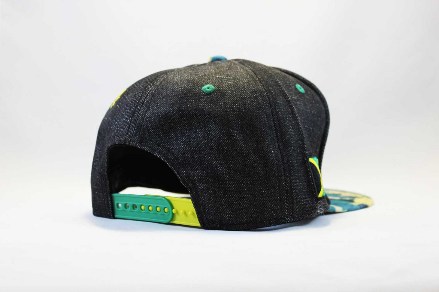 ямайская растаманская кепка Snapback Property of Jamaica Cayler and Sons бейсболка купить