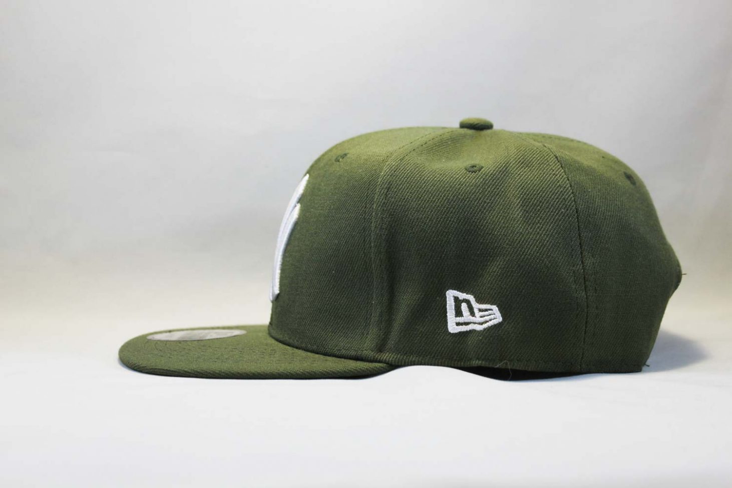 прямой козырек кепка бейсболка new york yankees new era зеленая бейсболка