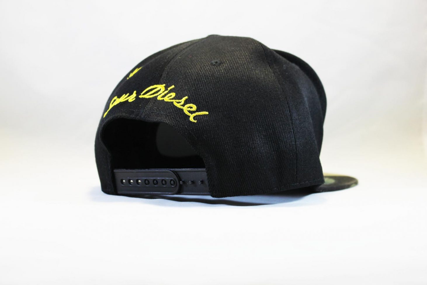 гашишь кепка snapback Cayler Sons конопля Sour Diesel