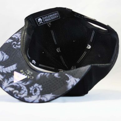 кепка Snapback доберман Cayler Sons собака бейсболка