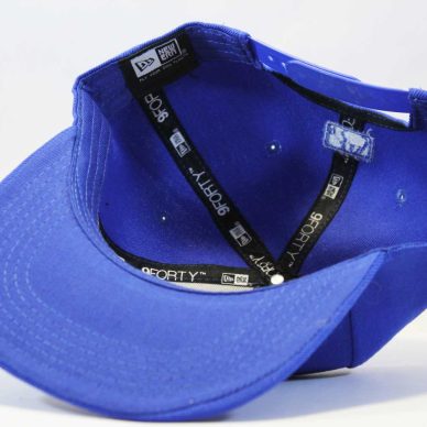 однотонная бейсболка кепка snapback New Era Yankees голубая с синим логотипом