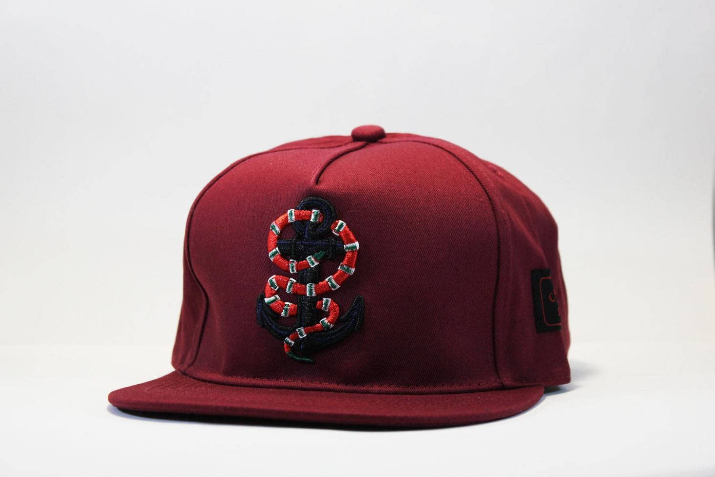 кепка snapback Snake Anchored Cayler And Sons бордовая