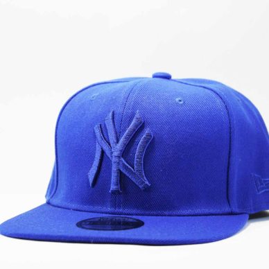 однотонная бейсболка кепка snapback New Era Yankees голубая с синим логотипом